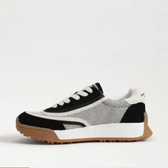 Luna Sneaker